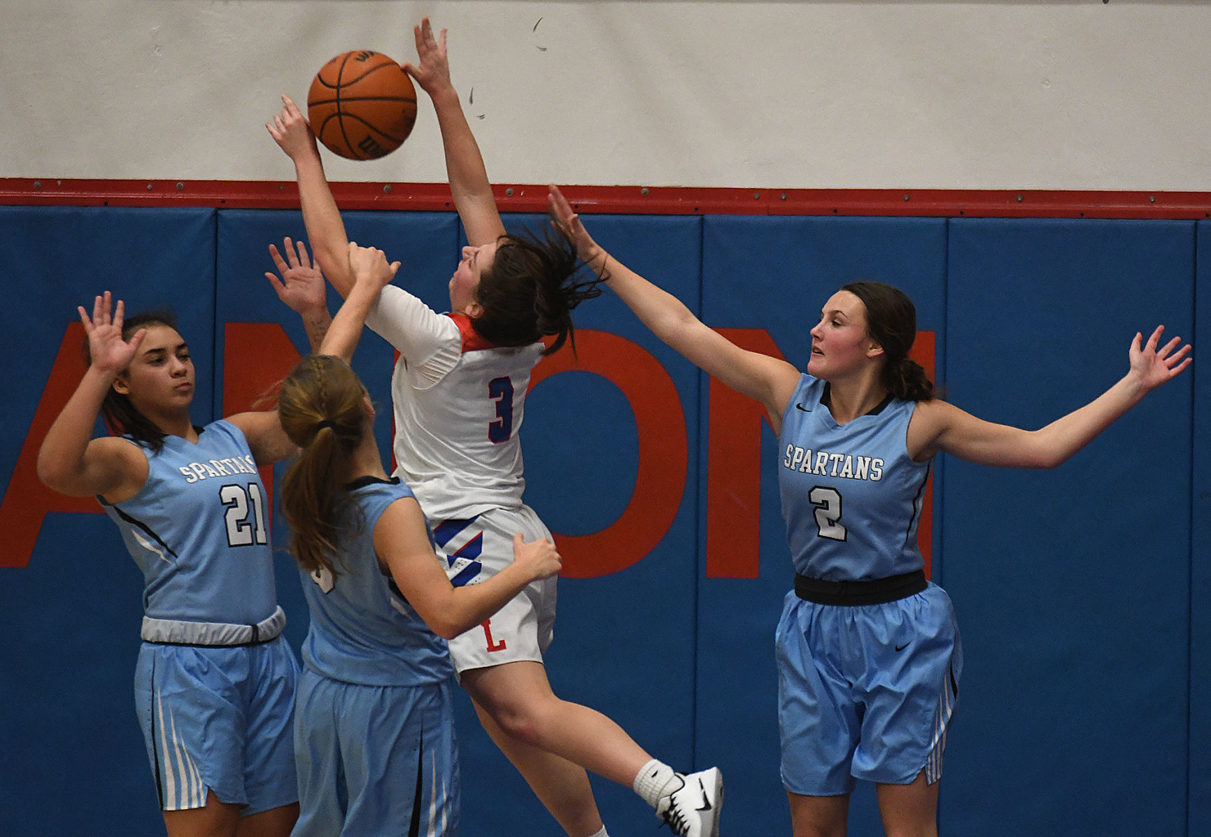 Corvallis vs Lebanon Girls 25